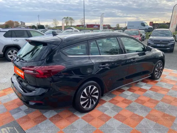 Ford FOCUS SW 1.0 ECOBOOST 125 BV6 TITANIUM GPS - Photo 5