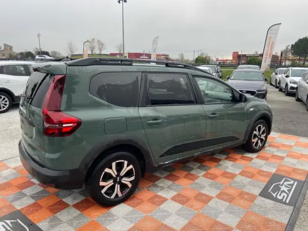 Dacia JOGGER 1.0 TCe 110 BV6 EXPRESSION GPS Caméra JA 16" 7PL - Photo 5