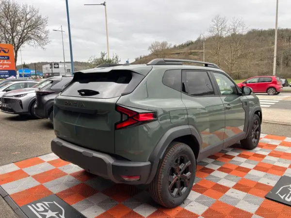 Dacia DUSTER HYBRID 155 4X2 EXTREME Pack Cold - Photo 5