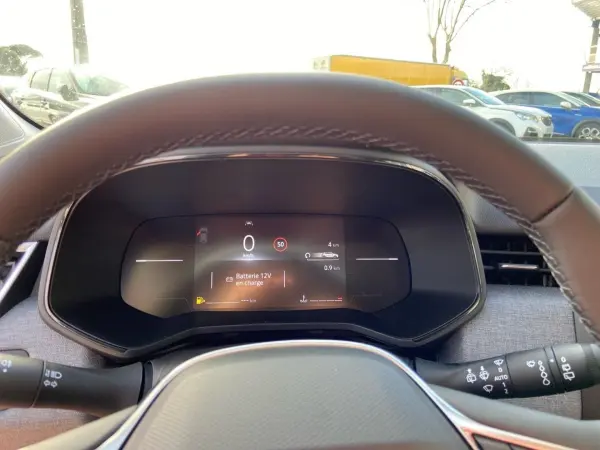 Renault CLIO V DCi 100 BV6 EVOLUTION Ecran Caméra Radar Roue de Secours - Photo 4