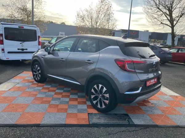 Renault CAPTUR TCe 90 BV6 TECHNO GPS 9.3" Caméra - Photo 3
