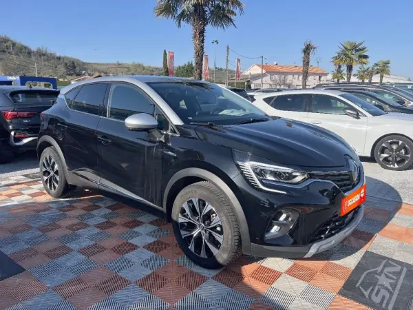 Renault CAPTUR TCe 90 BV6 TECHNO GPS 9.3" Caméra - Photo 2