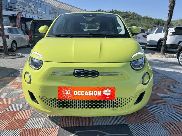 Fiat 500 e Electrique 95 NOUVELLE 500 GPS Caméra Batterie 23.8kWh - Photo 2