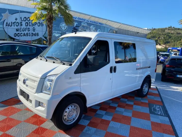 DFSK Eco City 35 CABINE APPROFONDIE 4 Places Caméra 2 Portes Lat. Clim. Bluetooth Hayon Vitré