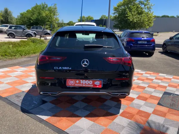 Mercedes-Benz CLA SHOOTING BRAKE 2.0 180 D 116 8G-DCT PROGRESSIVE LINE GPS Caméra - Photo 4